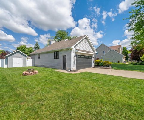 Backyard, Detached Garage, Exterior