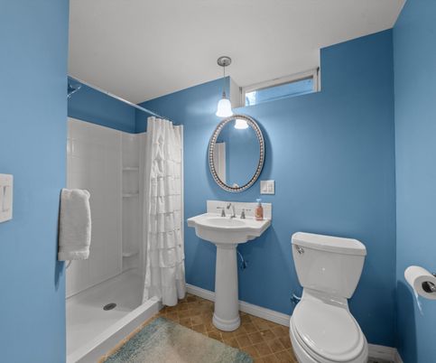 Bathroom, Interior, Pendant Lights