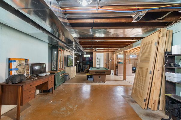 Billiard Table, Game Room, Interior, Wooden Beams