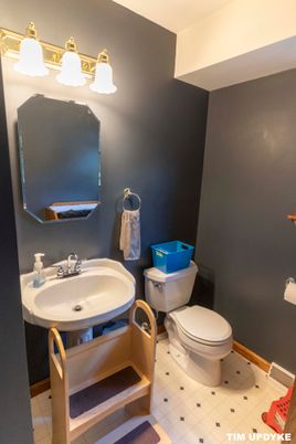 Bathroom, Interior