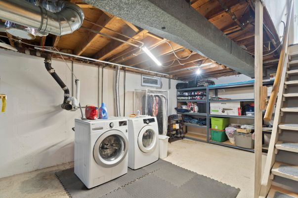 Interior, Washer