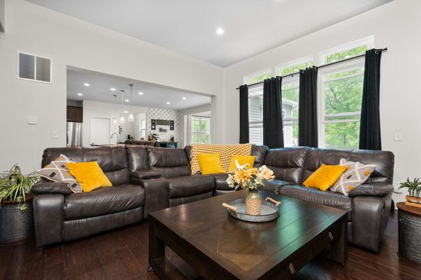 Interior, Kitchen, Living room, Pendant Lights, Recessed Lighting, Wood Texture Flooring