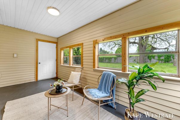 Interior, Recessed Lighting, Sun Room