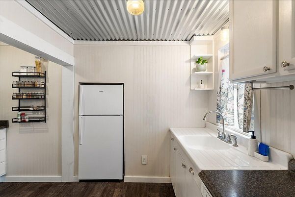 Interior, Kitchen, Wood Texture Flooring