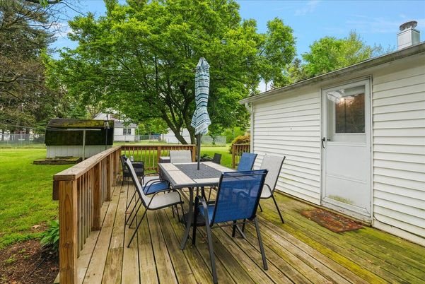 Exterior, Hot Tub
