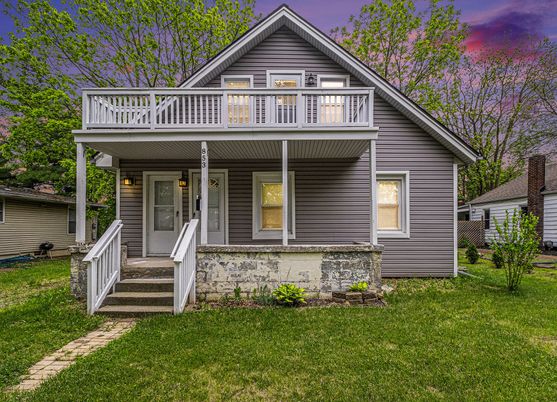 Exterior, Facade, Queen Anne Victorian
