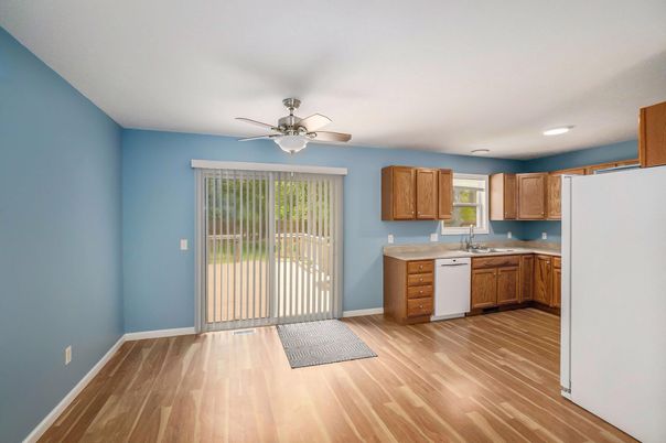 Interior, Kitchen, Recessed Lighting, Wood Texture Flooring