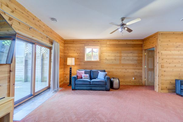 Empty room, Interior, Wooden Walls