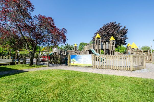 Backyard, Exterior, Playground