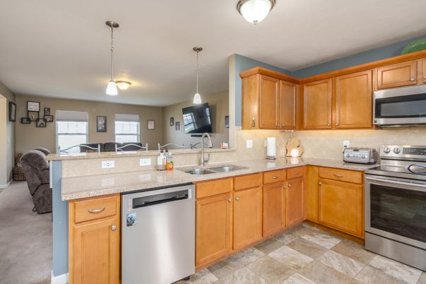 Interior, Kitchen, Pendant Lights, Stainless Steel Appliances