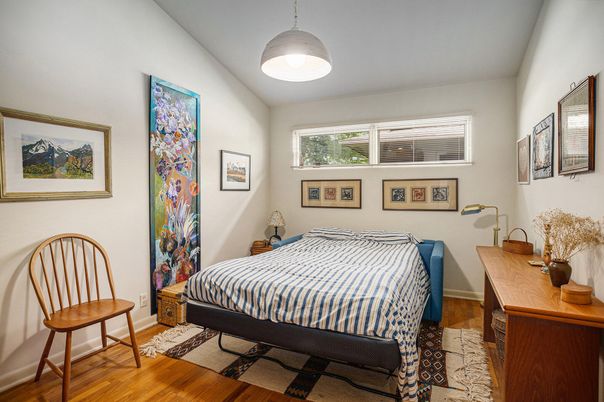 Bedroom, Interior, Pendant Lights, Wood Texture Flooring