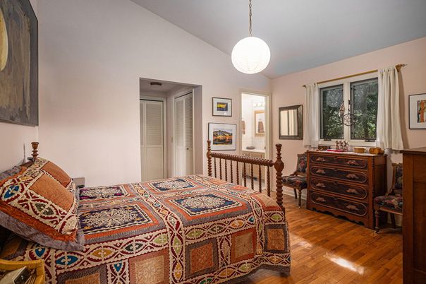 Bedroom, Interior, Pendant Lights, Wood Texture Flooring