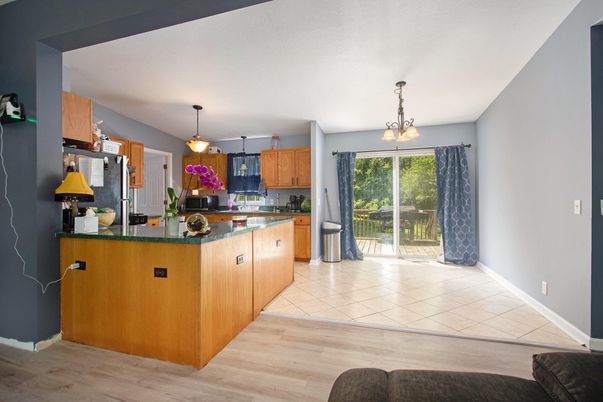 Interior, Kitchen, Pendant Lights, Wood Texture Flooring