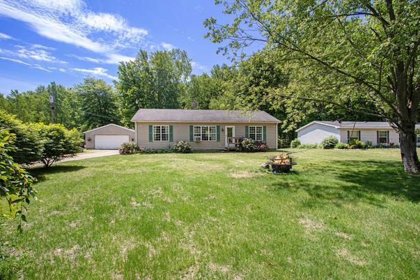 Backyard, Detached Garage, Exterior