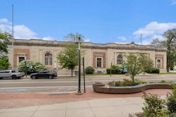 Exterior, Facade, French Provincial