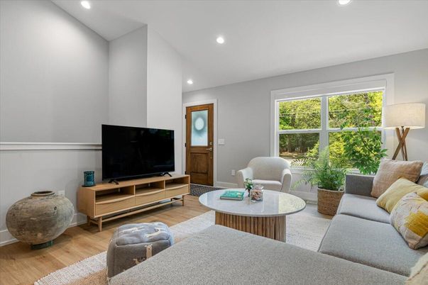 Interior, Living room, Recessed Lighting, Wood Texture Flooring
