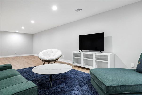 Interior, Living room, Recessed Lighting, Wood Texture Flooring