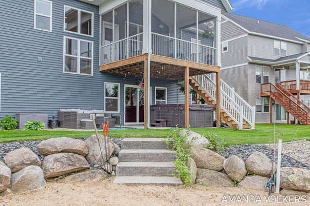Exterior, Hot Tub