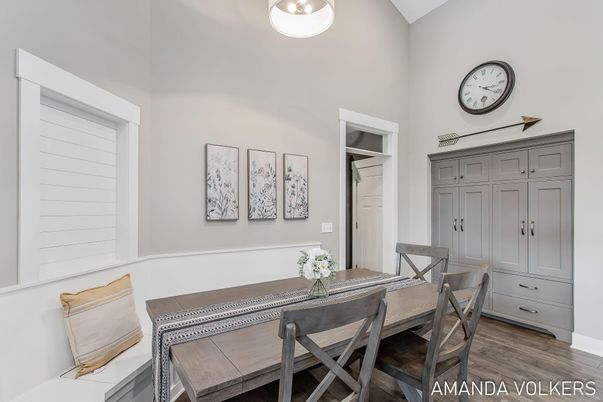 Dining room, Interior, Wood Texture Flooring