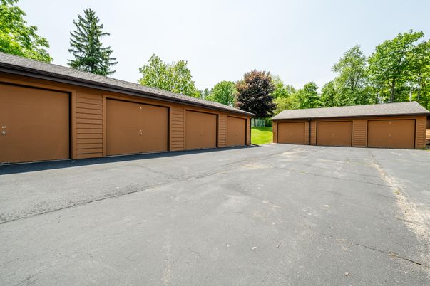 Detached Garage, Exterior