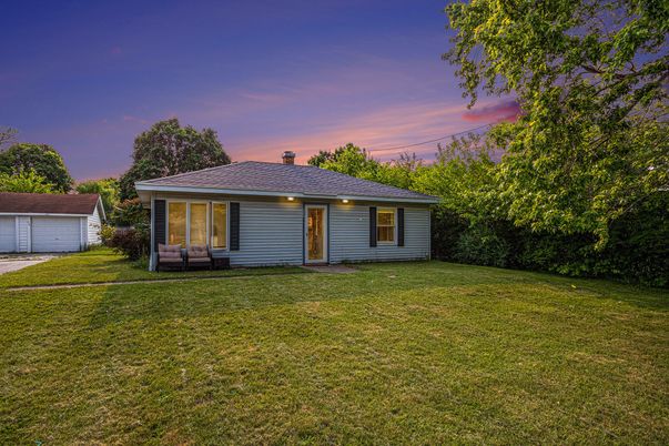 Backyard, Detached Garage, Exterior