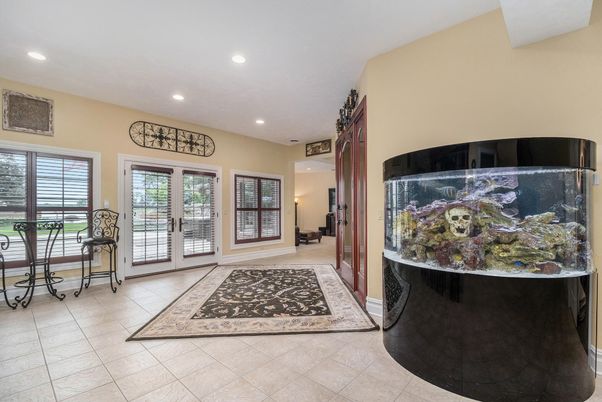 Interior, Recessed Lighting