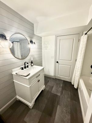 Bathroom, Interior, Wood Texture Flooring