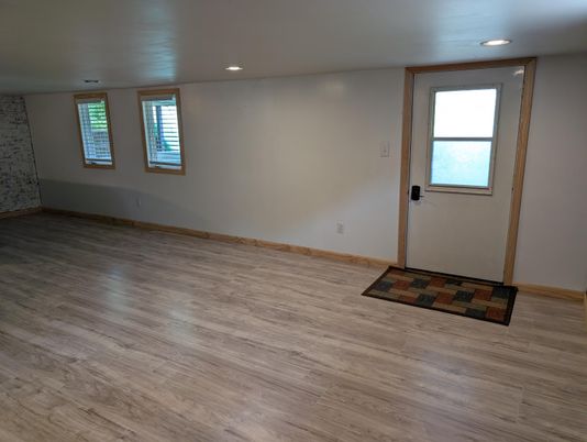Empty room, Interior, Recessed Lighting, Wood Texture Flooring