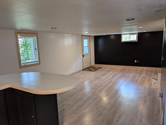 Empty room, Interior, Recessed Lighting, Wood Texture Flooring