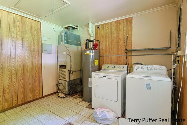 Interior, Washer