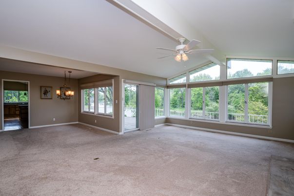 Chandelier, Empty room, Interior