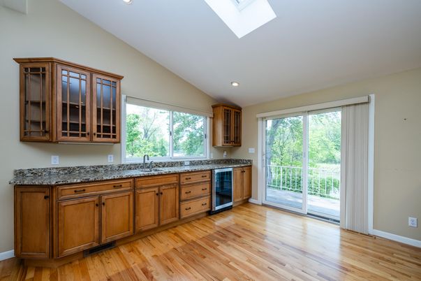 Empty room, Interior, Kitchen, Recessed Lighting, Wood Texture Flooring
