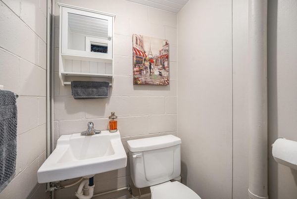 Bathroom, Interior