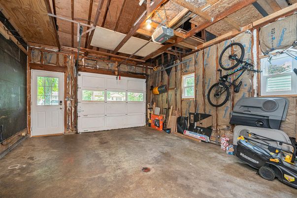 Garage, Interior
