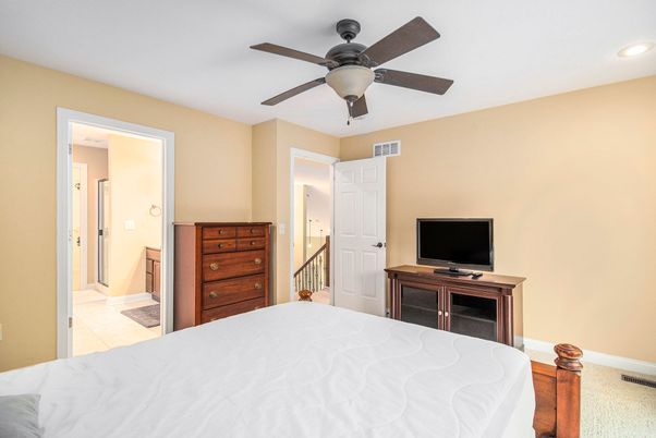 Bedroom, Interior, Recessed Lighting