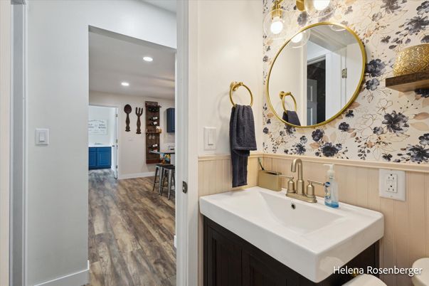 Bathroom, Interior, Recessed Lighting, Wood Texture Flooring