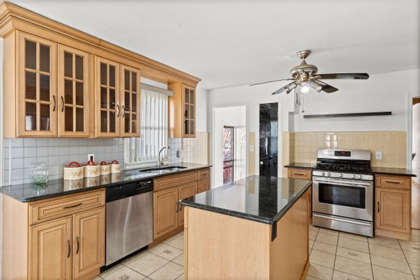 Interior, Kitchen, Stainless Steel Appliances