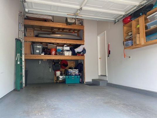 Garage, Interior