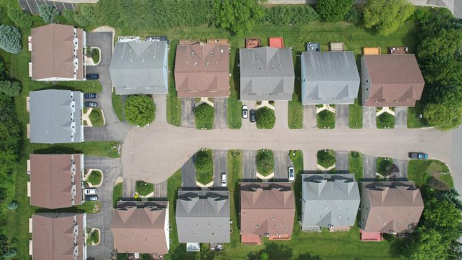 Exterior, Drone