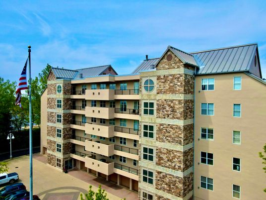 Exterior, Facade, Highrise