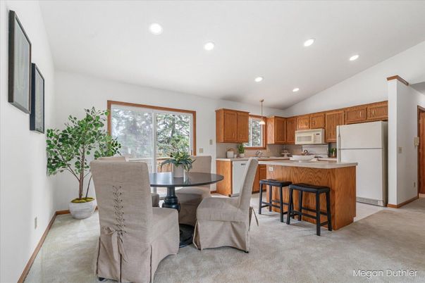 Dining room, Interior, Kitchen, Recessed Lighting