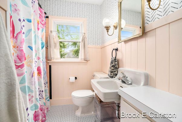 Bathroom, Interior