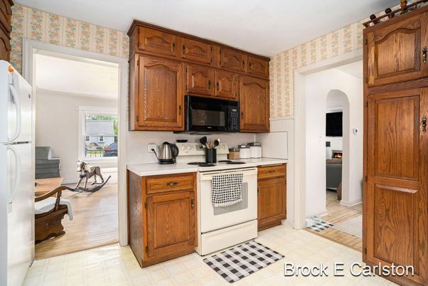 Interior, Kitchen, Wood Texture Flooring
