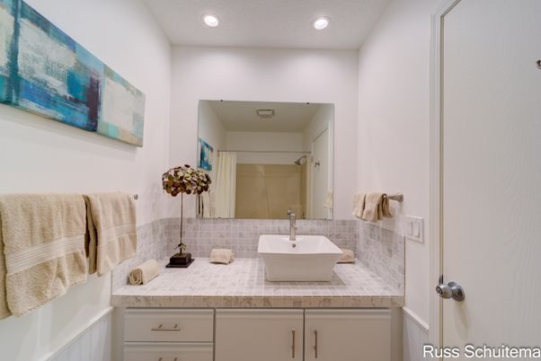 Bathroom, Interior, Recessed Lighting, Tile Countertops