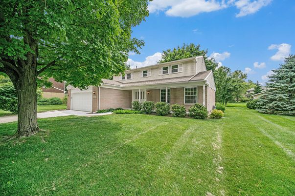Attached, Backyard, Exterior, Facade, Brick Facade, Georgian