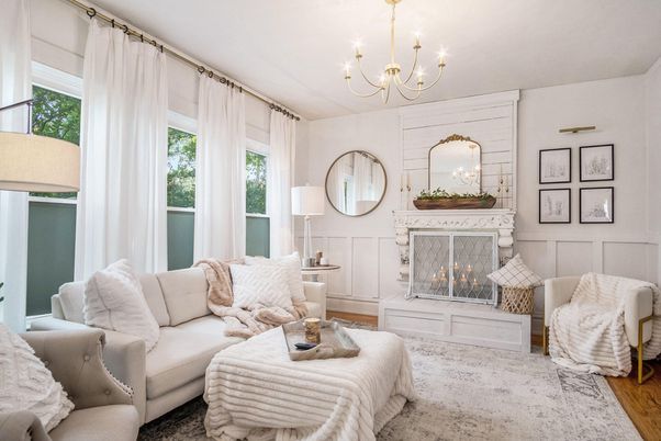 Chandelier, Fireplace, Interior, Living room