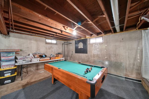 Billiard Table, Game Room, Interior, Wooden Beams, Wooden Ceilings