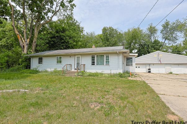 Attached, Backyard, Exterior, Facade, Ranch