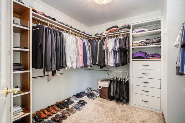 Interior, Walk-in Closets