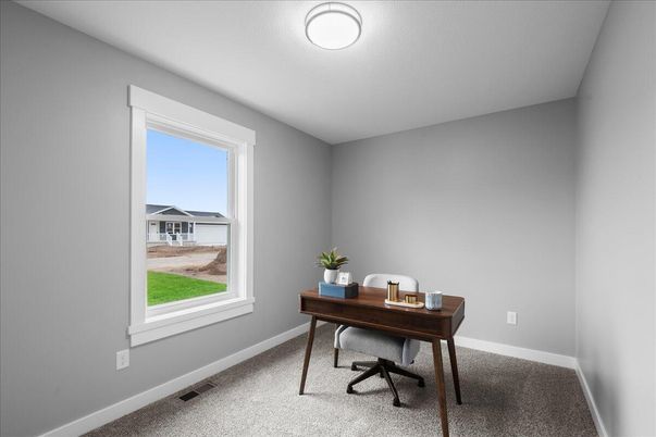 Home Office, Interior